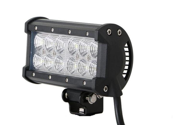 Rampa svetelná Cree 1912lm 12xLED - bodová